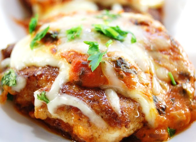 Easy Low Carb Chicken Parmigiana