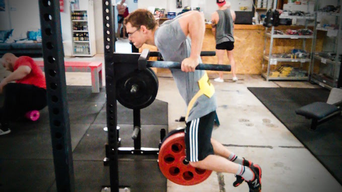 How do I do weighted dips